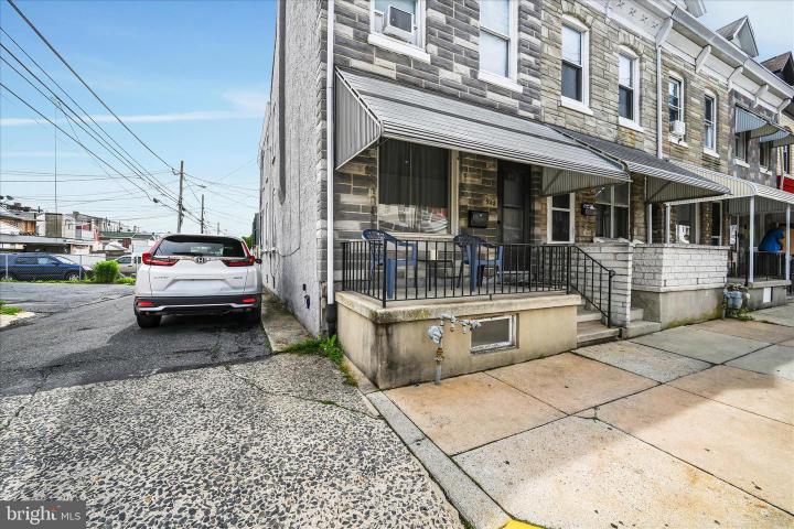 Photo of 942 Pike Street