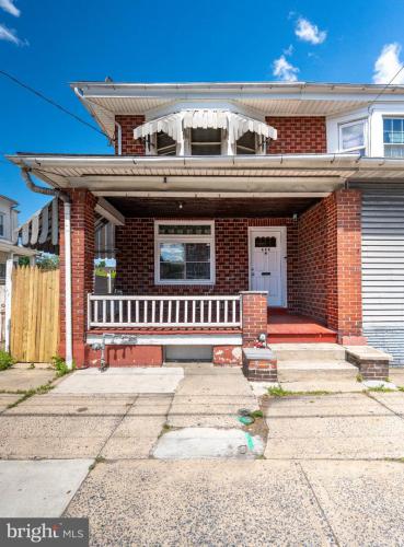 Photo of 645 Lancaster Avenue