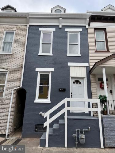 Photo of 535 Moss Street