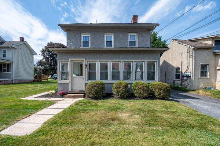 Photo of 3007 Main Street