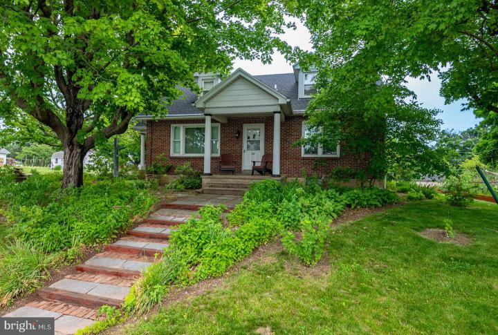 Photo of 337 Stevens Avenue