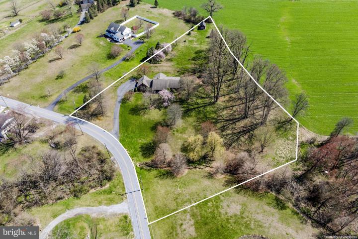 Photo of 712 Vinemont Road