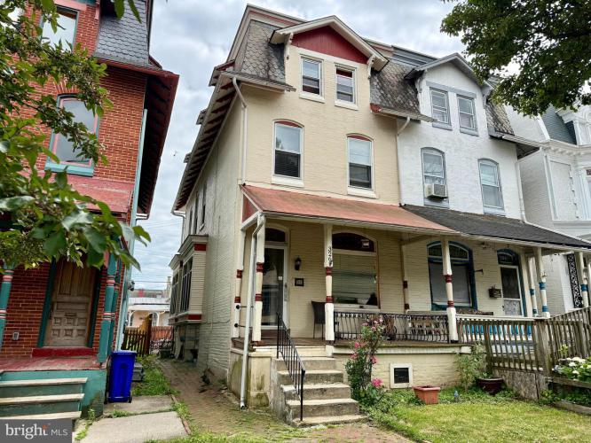 Photo of 326 Windsor Street