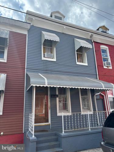 Photo of 520 Moss Street