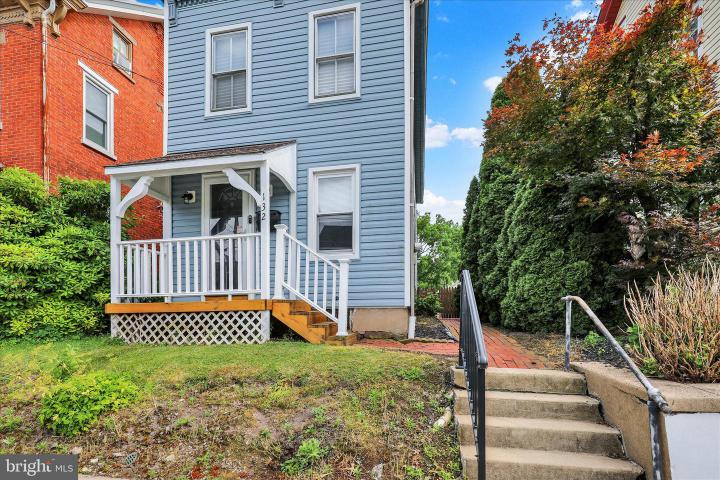 Photo of 132 S Church Street