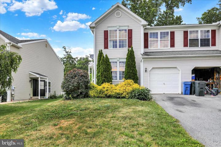 Photo of 1056 Alexander Drive