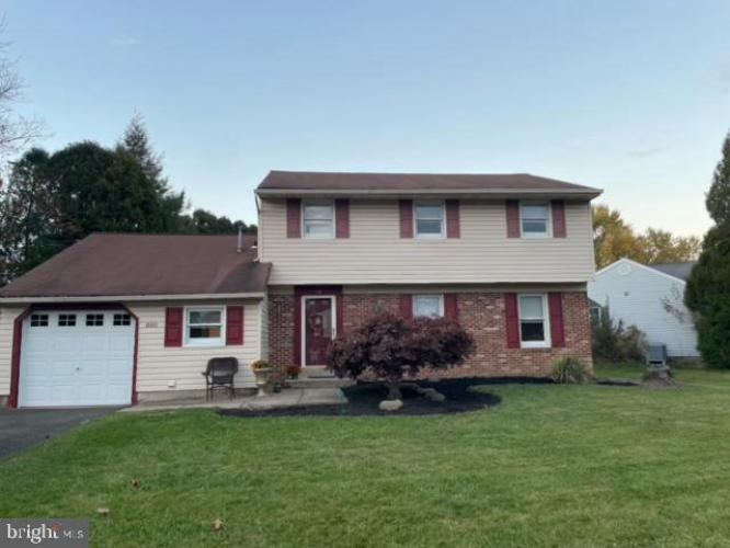 801 Fairfield Drive, Warminster PA 18974 for sale by EveryHome Realtors
