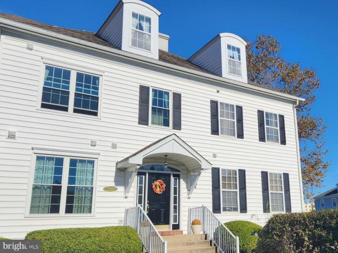 104 Lantern Drive, Doylestown PA 18901 for sale by EveryHome Realtors