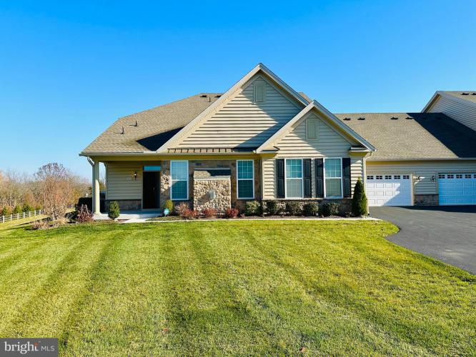 3251 Bushwood Drive, Perkasie PA 18944 for sale by EveryHome Realtors