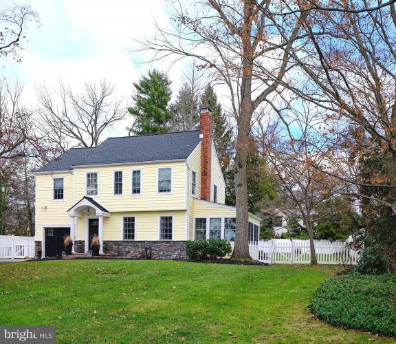 8 Green Ridge Road, Yardley PA 19067 for sale by EveryHome Realtors