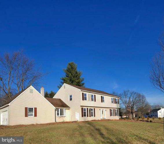 5843 Lexington Drive, Pipersville PA 18947 for sale by EveryHome Realtors