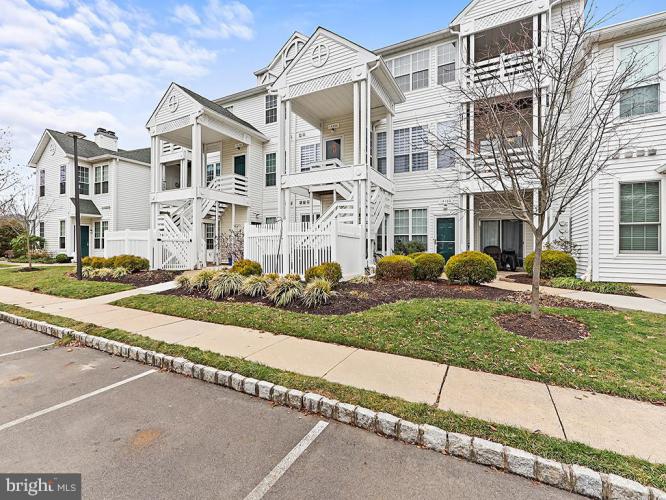 14206 Cornerstone Drive, Yardley PA 19067 for sale by EveryHome Realtors