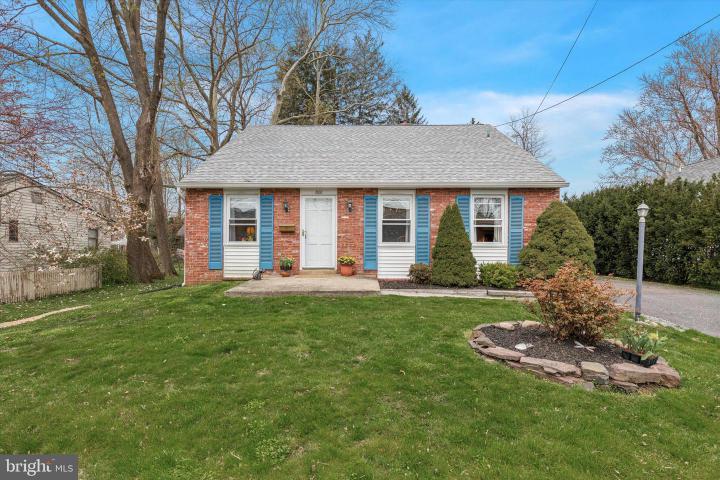 Photo of 800 Newtown Road, Warminster PA