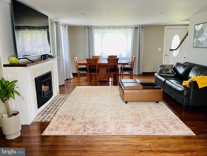 122 S Limekiln Pike, Chalfont PA 18914 for sale by EveryHome Realtors