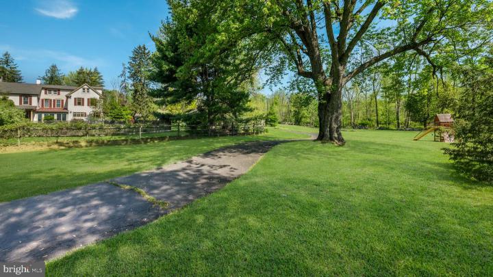 Photo of 303 Township Line Road, Chalfont PA