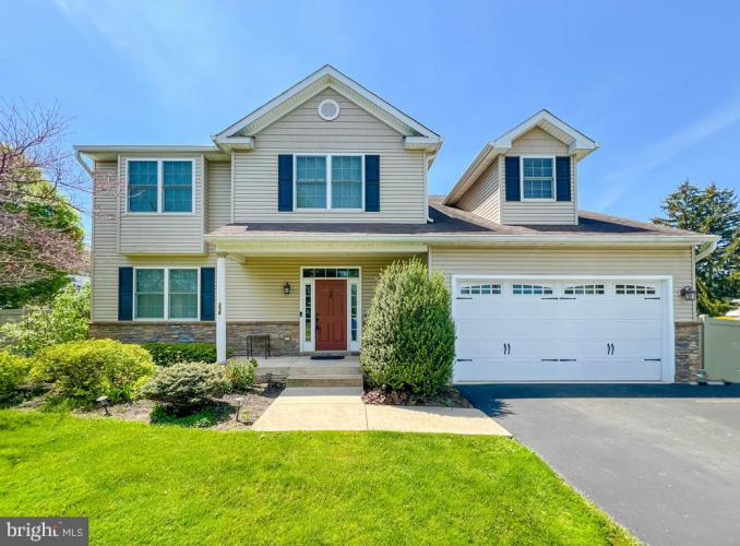 238 Fairview Avenue, Langhorne PA 19047 for sale by EveryHome Realtors