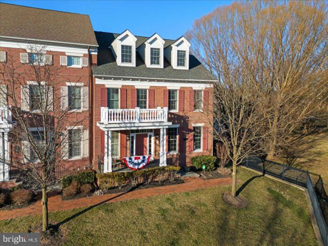 12 Watson Mill Lane, Newtown PA 18940 for sale by EveryHome Realtors