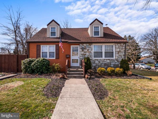 143 Mercer Avenue, Morrisville PA 19067 for sale by EveryHome Realtors