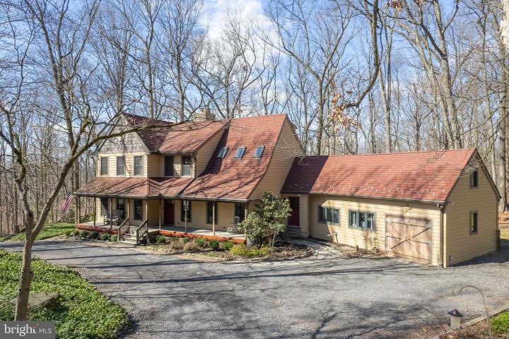 Photo of 2715 Township Road, Riegelsville PA