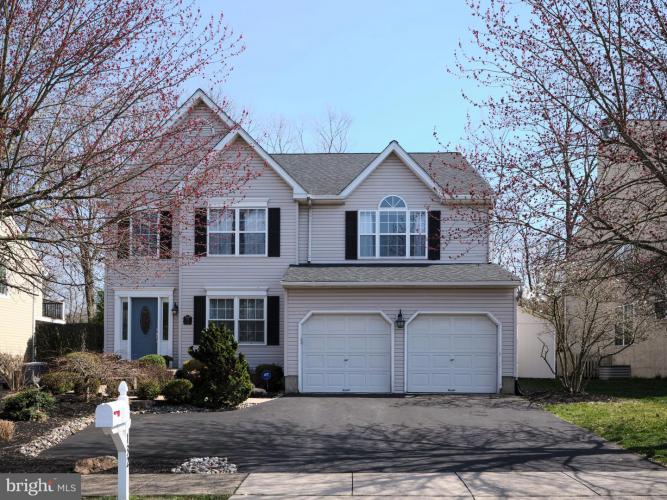 132 Riverwoods Drive, New Hope PA 18938 for sale by EveryHome Realtors