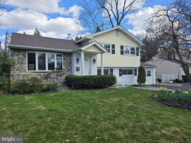 119 Makefield Road, Yardley PA 19067 for sale by EveryHome Realtors
