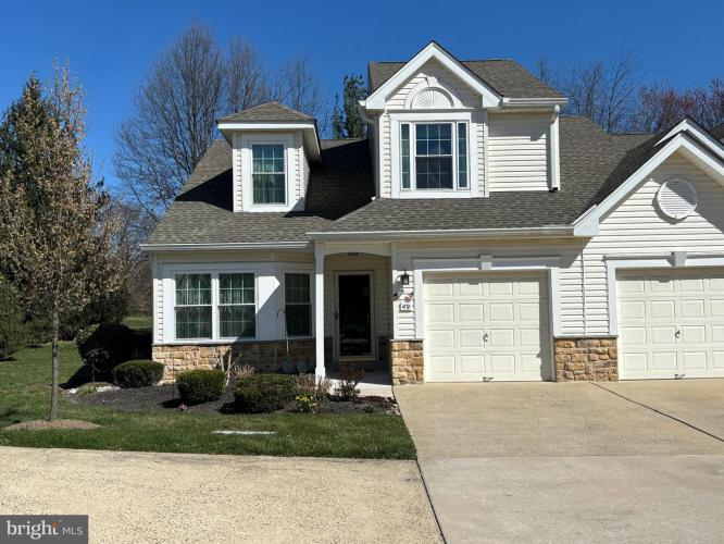 49 Titus Court, Richboro PA 18954 for sale by EveryHome Realtors