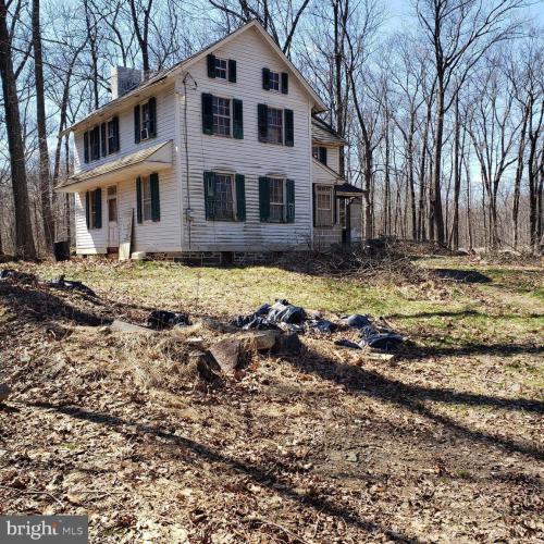 1563 Mountain View Drive, Quakertown PA 18951 for sale by EveryHome