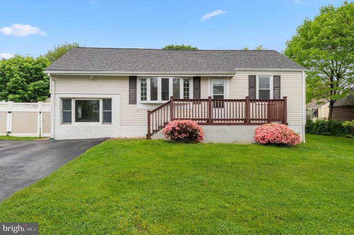 Photo of 117 Green Lane, Southampton PA