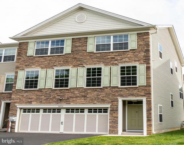 24116 Hickory Lane, Langhorne PA 19047 for sale by EveryHome Realtors