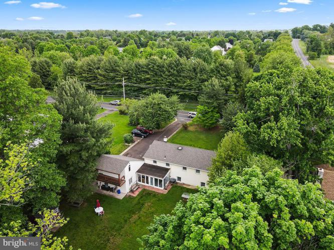 878 Almshouse Road, Warminster PA 18974 for sale by EveryHome Realtors