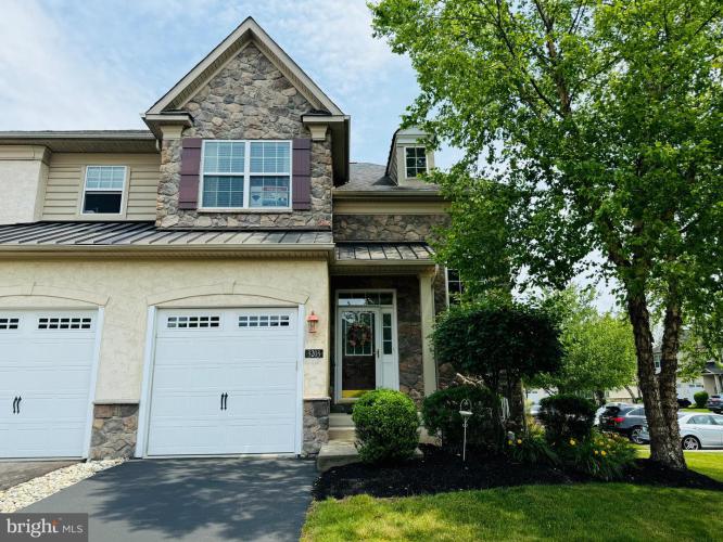 3203 Whisper Lane, Furlong PA 18925 for sale by EveryHome Realtors