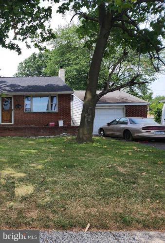 Photo of 3303 Glenrose Avenue, Bristol PA
