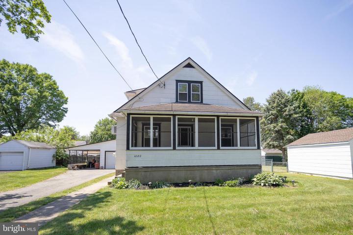 Photo of 1080 Buttonwood Avenue, Bensalem PA