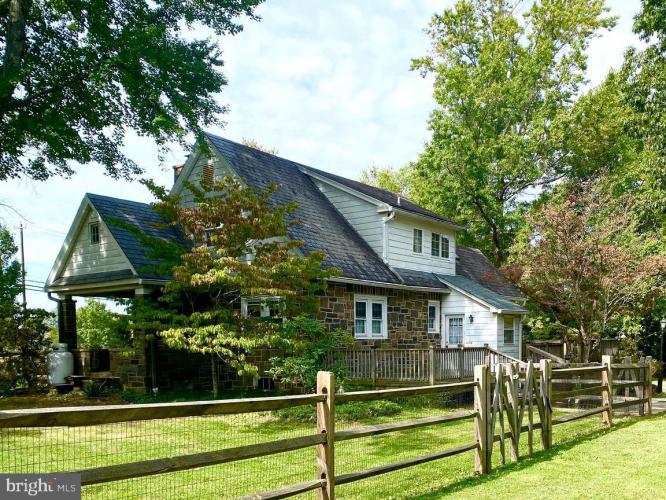 Photo of 3159 Bristol Road