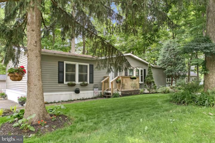 Photo of 6 Esther Drive, Quakertown PA
