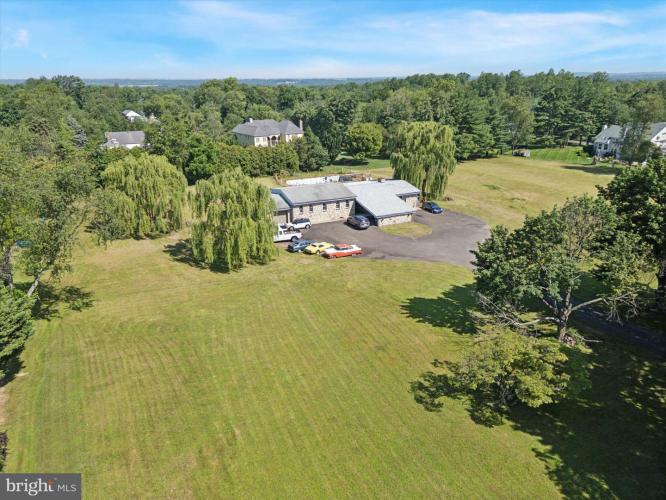 Photo of 290 Hatboro Road, Ivyland PA