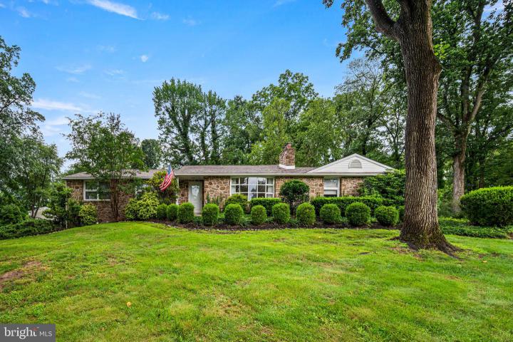 Photo of 152 Mallard Road, Southampton PA