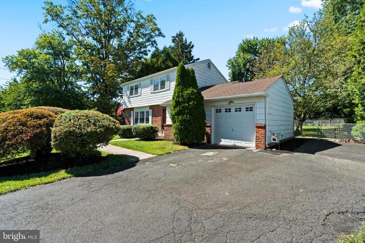 Photo of 1310 Dennis Road, Upper Southampton Twp PA