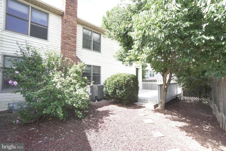 Photo of 103 Bonnie Lark Court