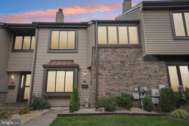 Photo of 3 Farmington Place, Newtown PA