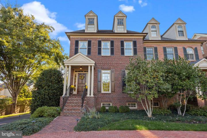 Photo of 8 Dunham Lane, Newtown PA