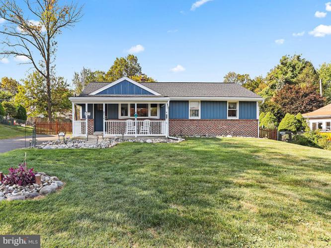 Photo of 194 Ann Lane, Warminster PA