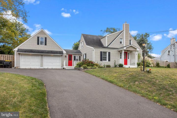 Photo of 532 E Penn Street