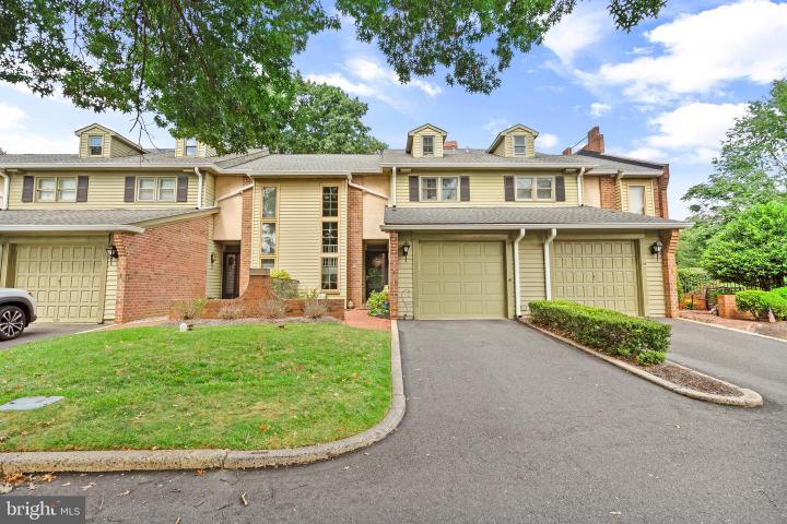 Photo of 5 Sutphin Pines, Yardley PA