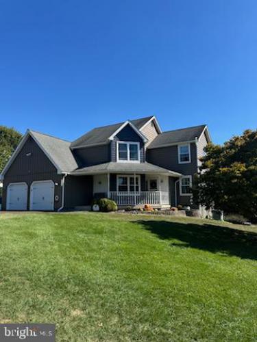 Photo of 43 Lynwood Drive, Chalfont PA