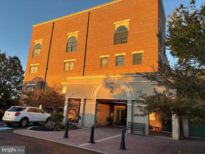 Photo of 2 Canals End Road 305, Bristol PA