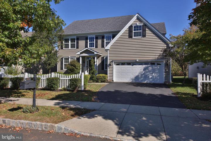 Photo of 454 Saddlery Drive