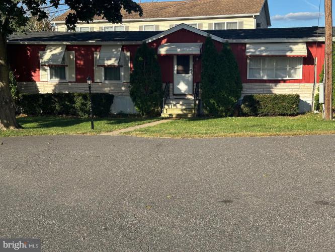 Photo of 1 Clubhouse, Quakertown PA