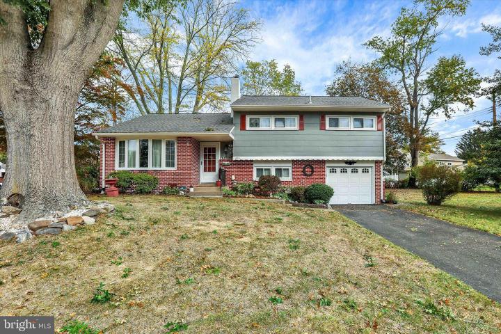 Photo of 404 Alden Avenue, Morrisville PA