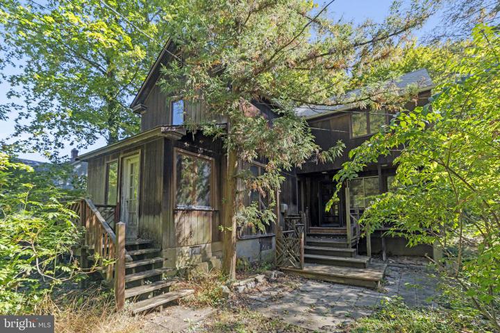 Photo of 227 W Ferry Road, Yardley PA